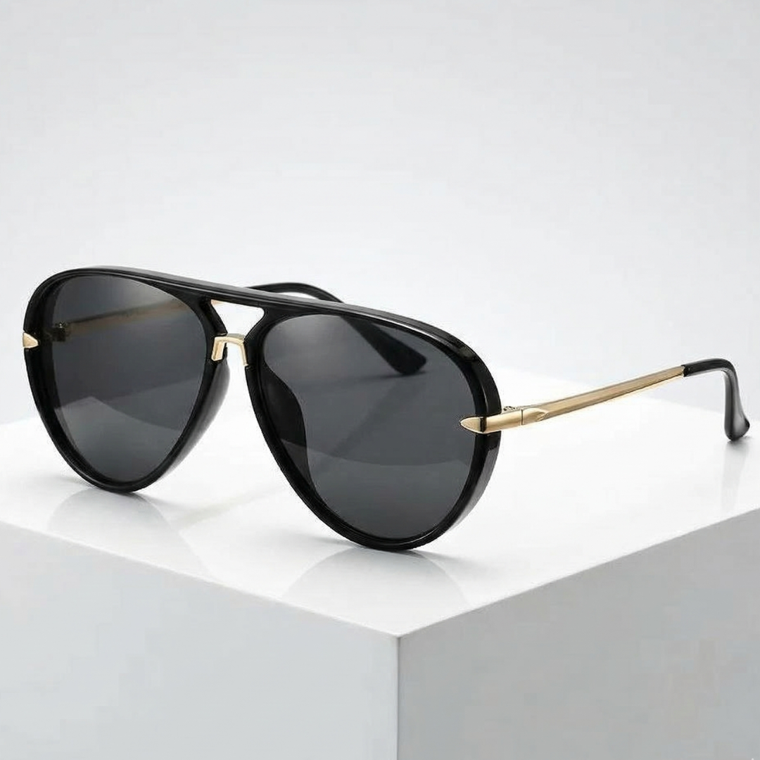 Aurinkolasimalli Aviator
