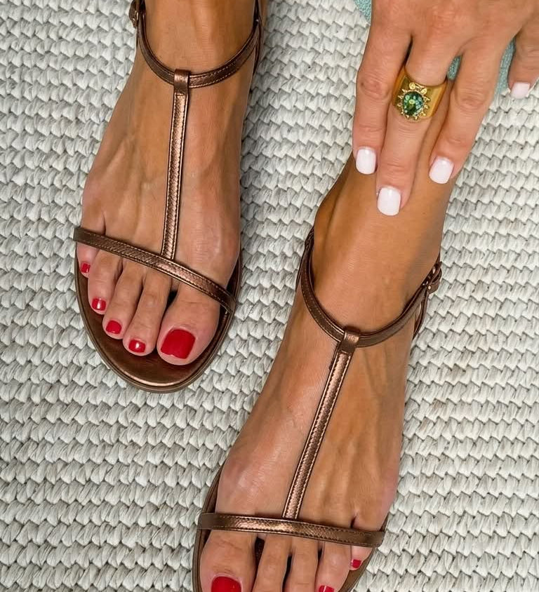 Eloísa™ | Sandalias Planas con Detalle Dorado