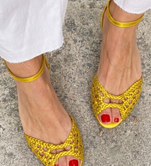 Soledad™ | Sandalias Doradas Trenzadas
