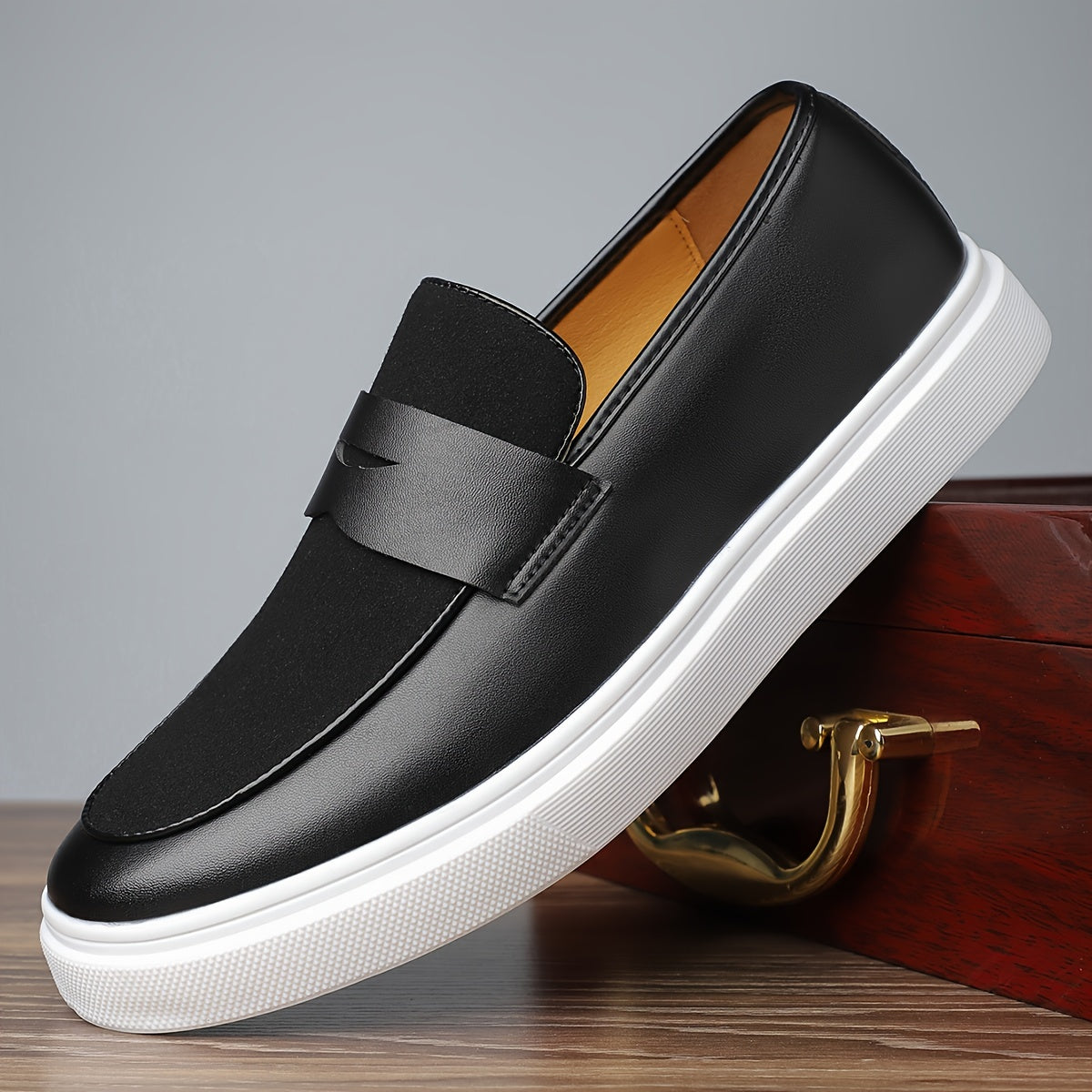 Miesten elegantit kengät