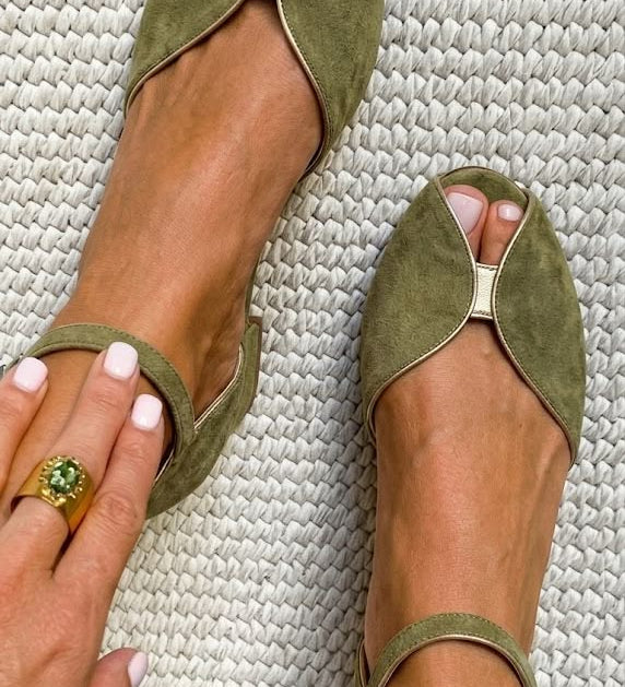 Azucena™ | Sandalias Planas de Ante