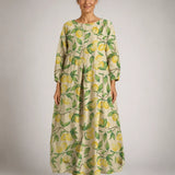 Jacinta™ | Keltainen kukallinen oversize-mekko