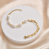 Olivia | Brilliant Pearls -helmirannekoru sydämellä