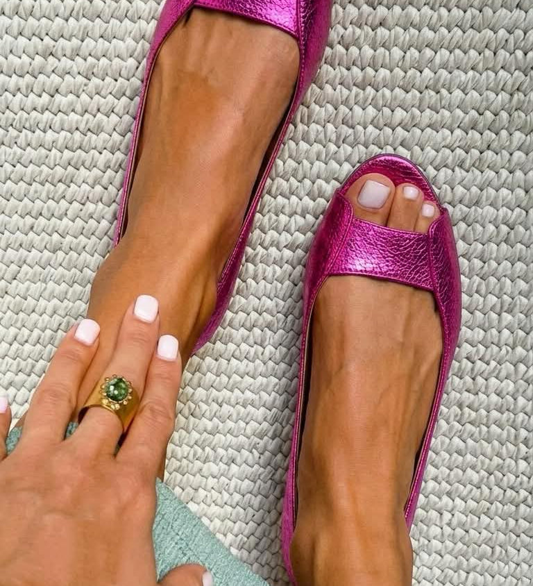Reyes™ | Sandalias Planas Metalizadas