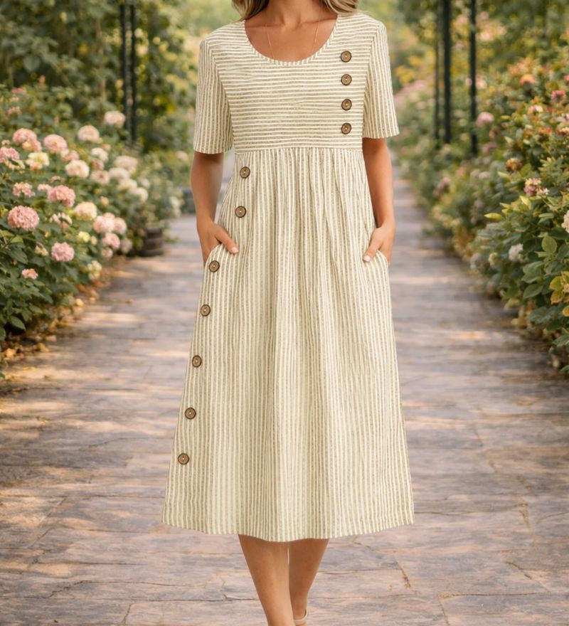 Eva | Mekko raitakuviolla