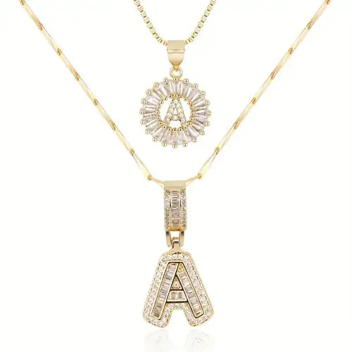Petra | Kaulakorut setti alkukirjaimilla Moissanite