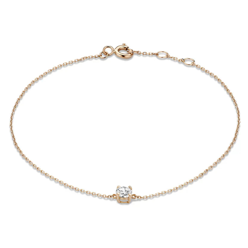 Klára | Rannekoru Moissanite-kivellä